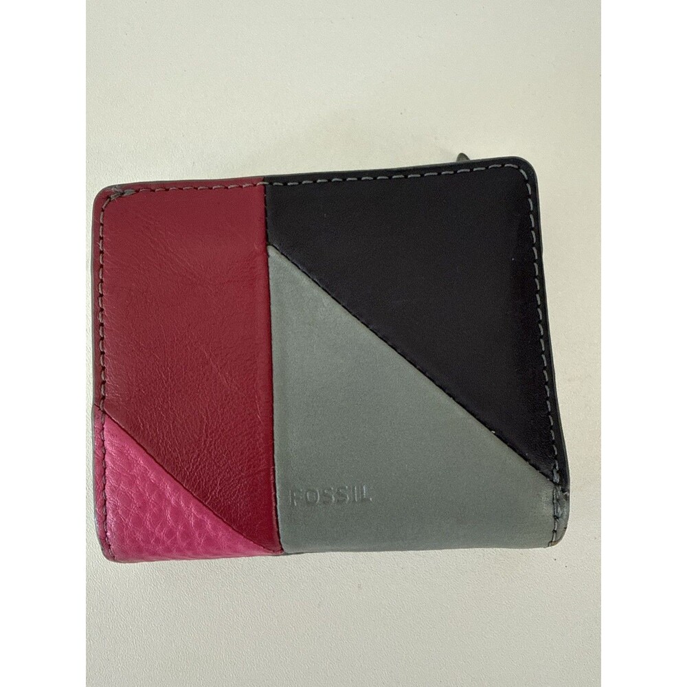 Fossil Women’s Colorblock Bifold Wallet Card Holder ID Window Snap Closure